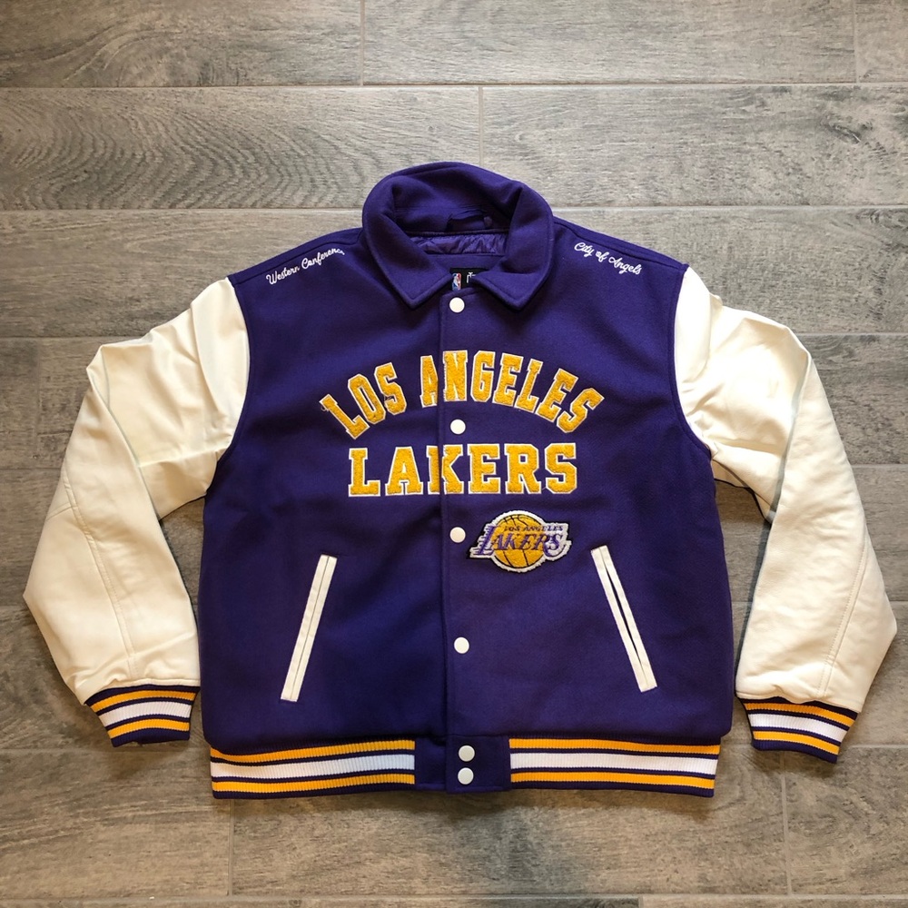 Ultra Game Official License NBA Los Angeles Lakers Bomber Jacket Adults Size M